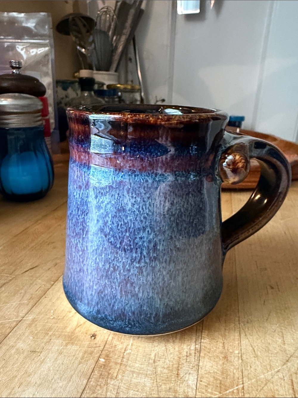 Vintage 70s handmade pottery mug whale tail handle. Signed by artist 10oz